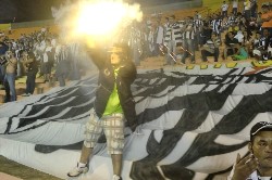 galo1x1dragao053.jpg (108439 bytes)