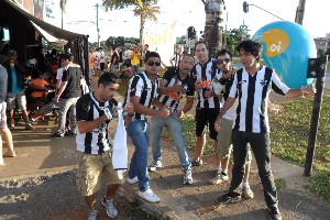 bicampeao045.jpg (192485 bytes)