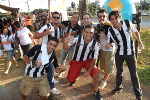 bicampeao047.jpg (195652 bytes)