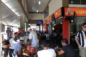 serpentinagalo3x0cru004.jpg (127359 bytes)