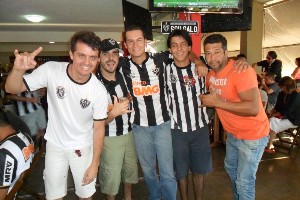 serpentinagalo3x0cru011.jpg (126138 bytes)