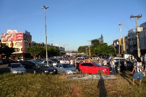 serpentinagalo3x0cru018.jpg (152003 bytes)