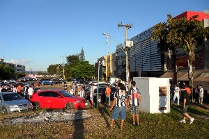 serpentinagalo3x0cru019.jpg (166592 bytes)