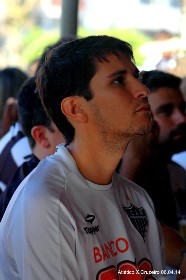 galo0x0cru2014mineiro (3).jpg (52955 bytes)