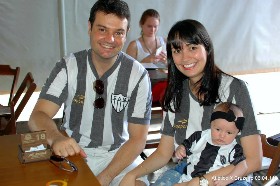 galo0x0cru2014mineiro (18).jpg (74516 bytes)