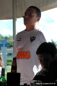 galo0x0cru2014mineiro (38).jpg (44828 bytes)