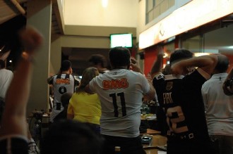 galo2x1santafe.jpg (32588 bytes)