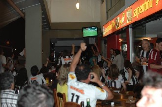 galo2x1santafe (3).jpg (38708 bytes)