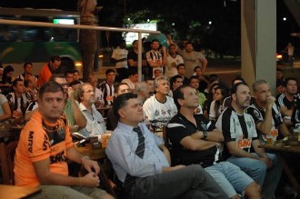 galo2x1santafe (23).jpg (37020 bytes)