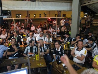 galo2x1santafe (28).jpg (89232 bytes)