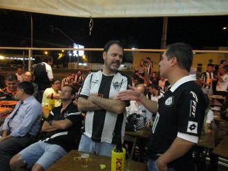 galo2x1santafe (42).jpg (78325 bytes)