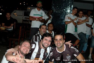 galo2x2nacional (6).jpg (75879 bytes)