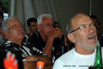 galo4x1coelho2014mineiro (3).jpg (54161 bytes)