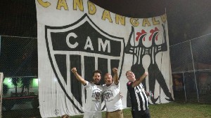 candangalo19anos (17).jpg (122149 bytes)