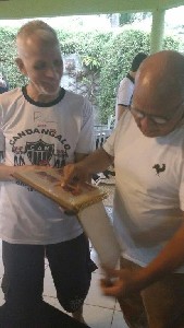 candangalo19anos (24).jpg (47646 bytes)