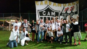 candangalo19anos (52).jpg (102051 bytes)