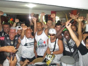 candangalo19anos (158).jpg (108896 bytes)