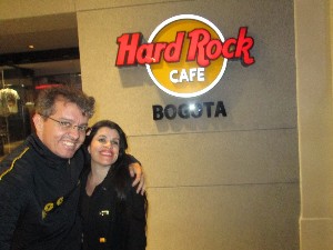 colombia128.jpg (162462 bytes)