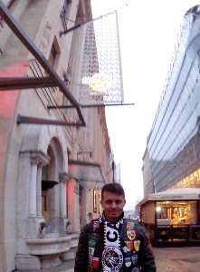 budapeste2015grande150.jpg (111816 bytes)