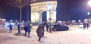 paris2015grande155.jpg (104345 bytes)