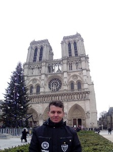 paris2015grande175.jpg (121965 bytes)