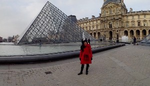 paris2015grande208.jpg (152705 bytes)