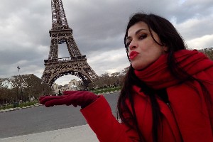 paris2015grande253.jpg (144586 bytes)