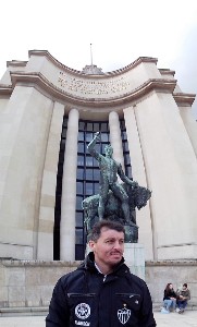 paris2015grande269.jpg (110789 bytes)