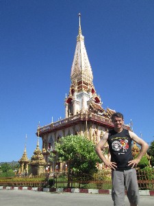 phuket2016a022.jpg (201168 bytes)