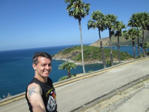 phuket2016a038.jpg (157787 bytes)