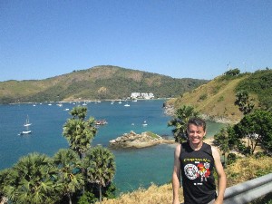 phuket2016a043.jpg (211404 bytes)