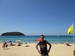 phuket2016a047.jpg (130862 bytes)