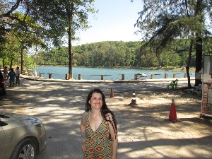 phuket2016a049.jpg (313085 bytes)