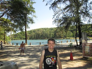 phuket2016a050.jpg (322726 bytes)