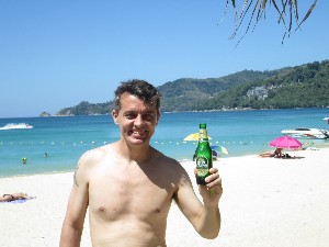 phuket2016a063.jpg (138990 bytes)