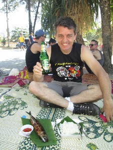 phuket2016a084.jpg (281932 bytes)