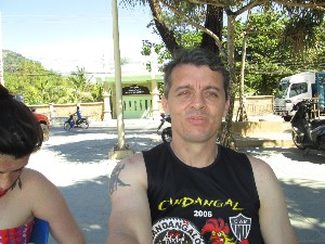 phuket2016a098.jpg (249120 bytes)