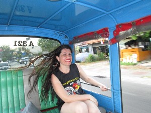 phuket2016a133.jpg (197069 bytes)