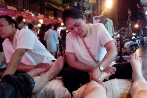 tailandia2016celular007.jpg (183187 bytes)