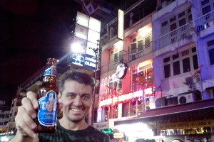 tailandia2016celular011.jpg (163719 bytes)