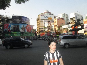 vietnam2016a105.jpg (215586 bytes)