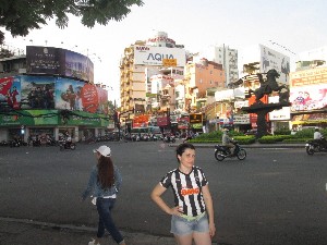 vietnam2016a106.jpg (230699 bytes)