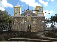 casamentoemersonpatriciacachoeiras061.jpg (542352 bytes)