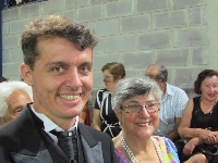 casamentoemersonpatriciacachoeirasfesta014.jpg (453012 bytes)