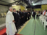 casamentoemersonpatriciacachoeirasfesta018.jpg (484408 bytes)