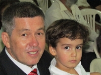 casamentoemersonpatriciacachoeirasfesta054.jpg (463383 bytes)