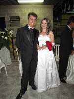casamentoemersonpatriciacachoeirasfesta079.jpg (512516 bytes)
