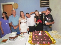 casamentoemersonpatriciacachoeirasfesta110.jpg (488445 bytes)