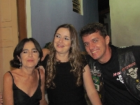 casamentoemersonpatriciacachoeirasfesta130.jpg (425656 bytes)
